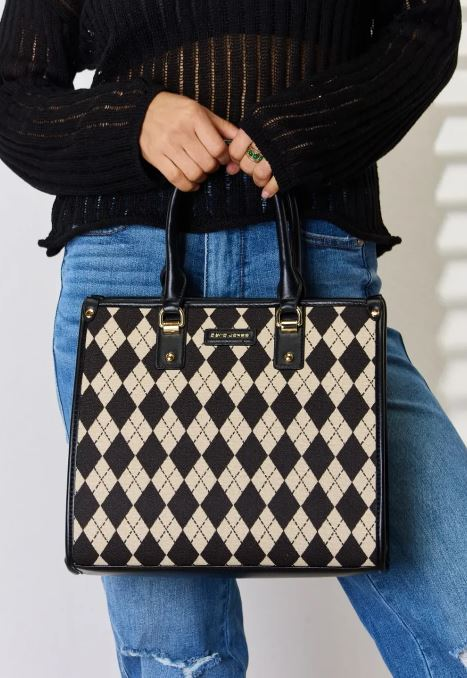 Alluring Purses and Handbags